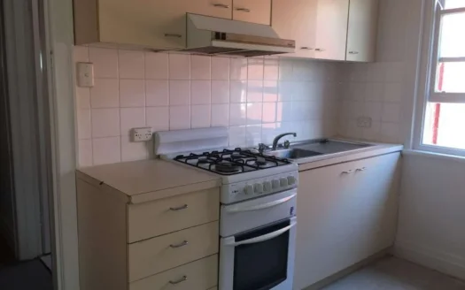 **Please note 3 month lease only**