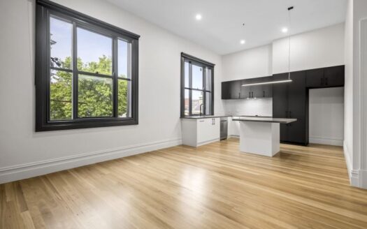 Great Main Road Location in Canterbury