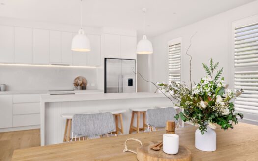 Luxury Coastal Living with Breathtaking Bay & Mountain Views