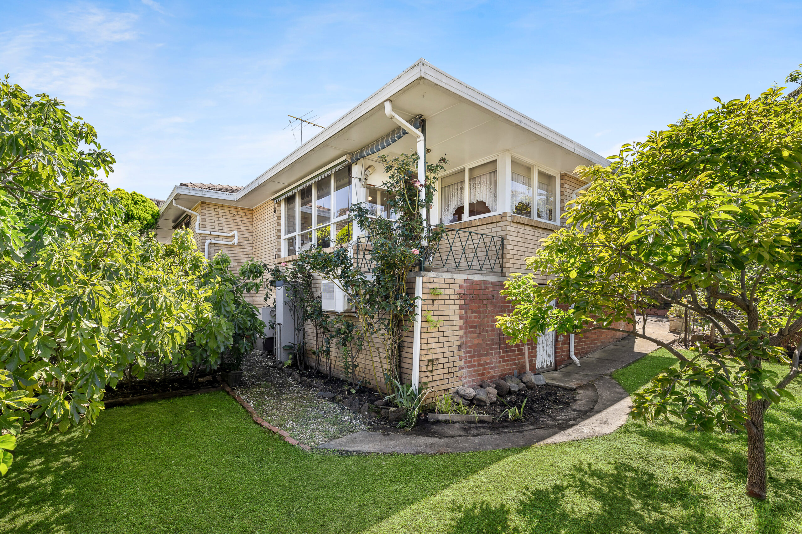 Tranquil Garden Setting with Elevated Aspect & Future Potential