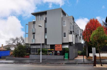Box Hill Apartment