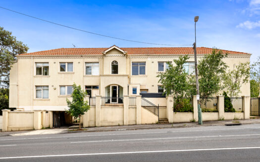 Ideally located apartment
